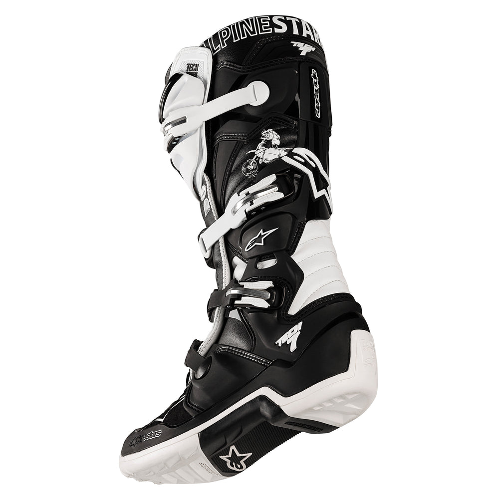 Limited Edition Tech 7 Dialed X Boot