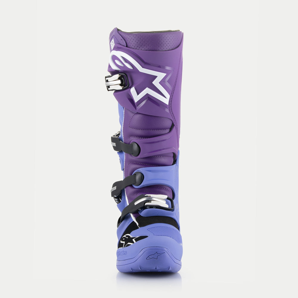 Tech 7 Boots