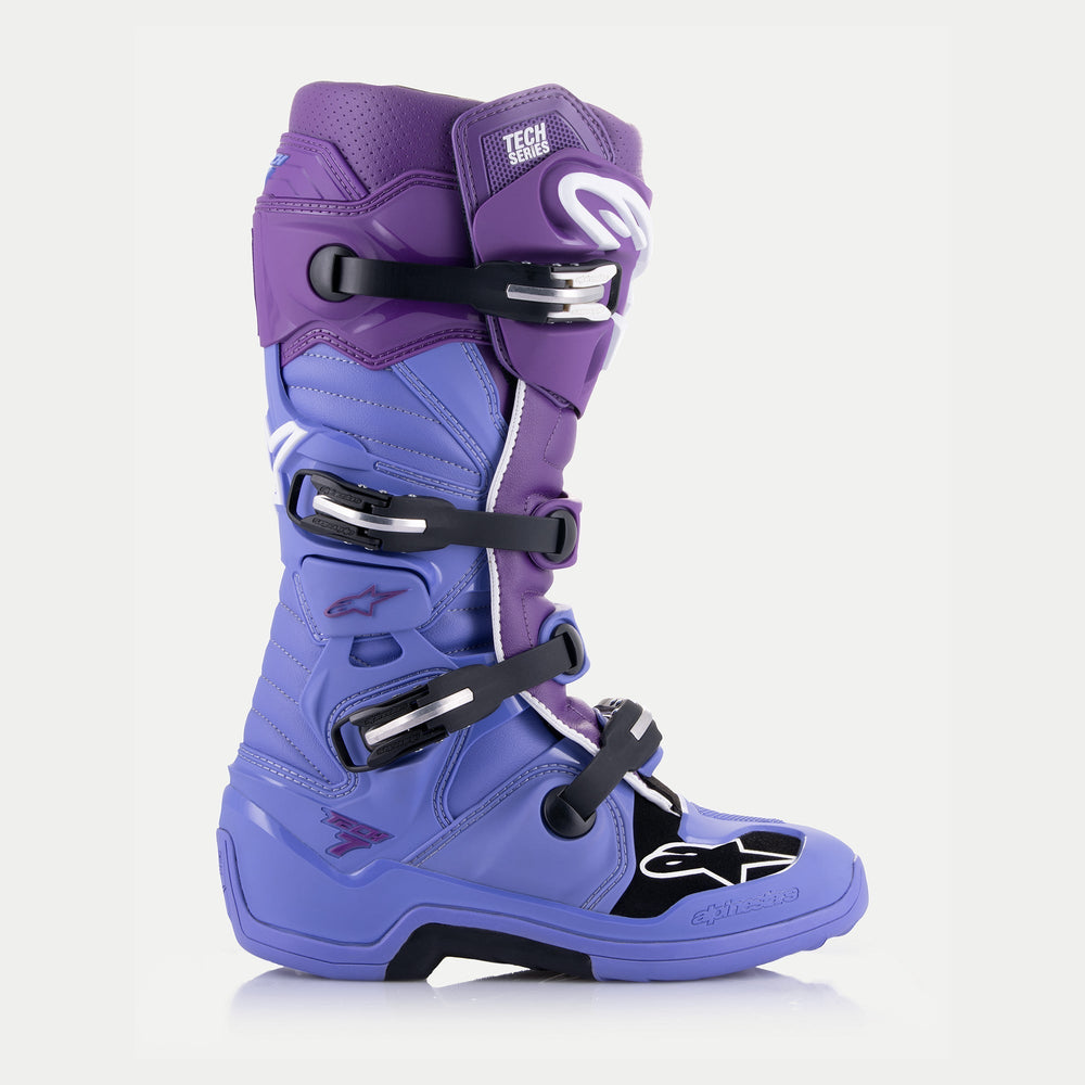 Tech 7 Boots