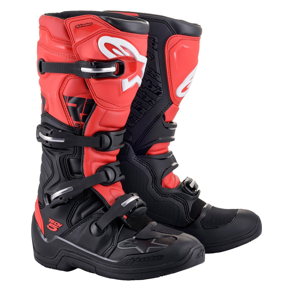 Tech 5 Boots