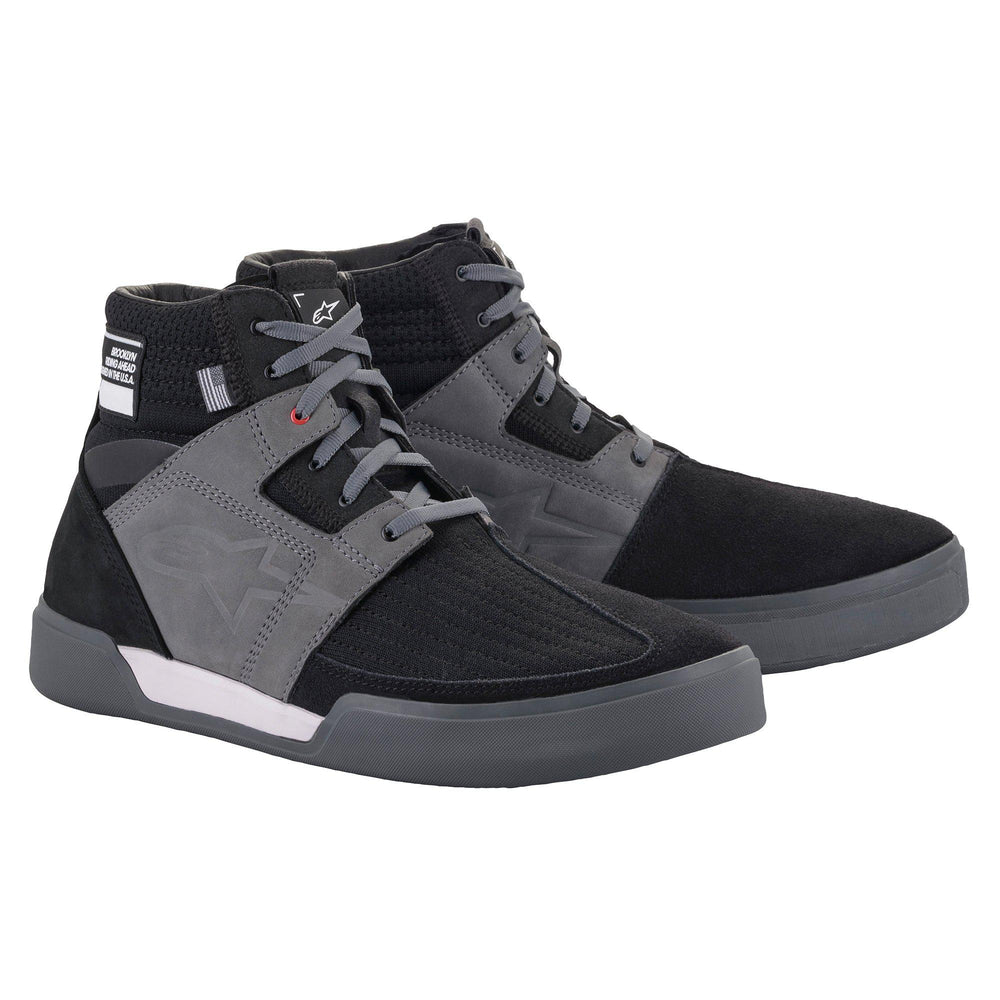 Primer Riding Shoes