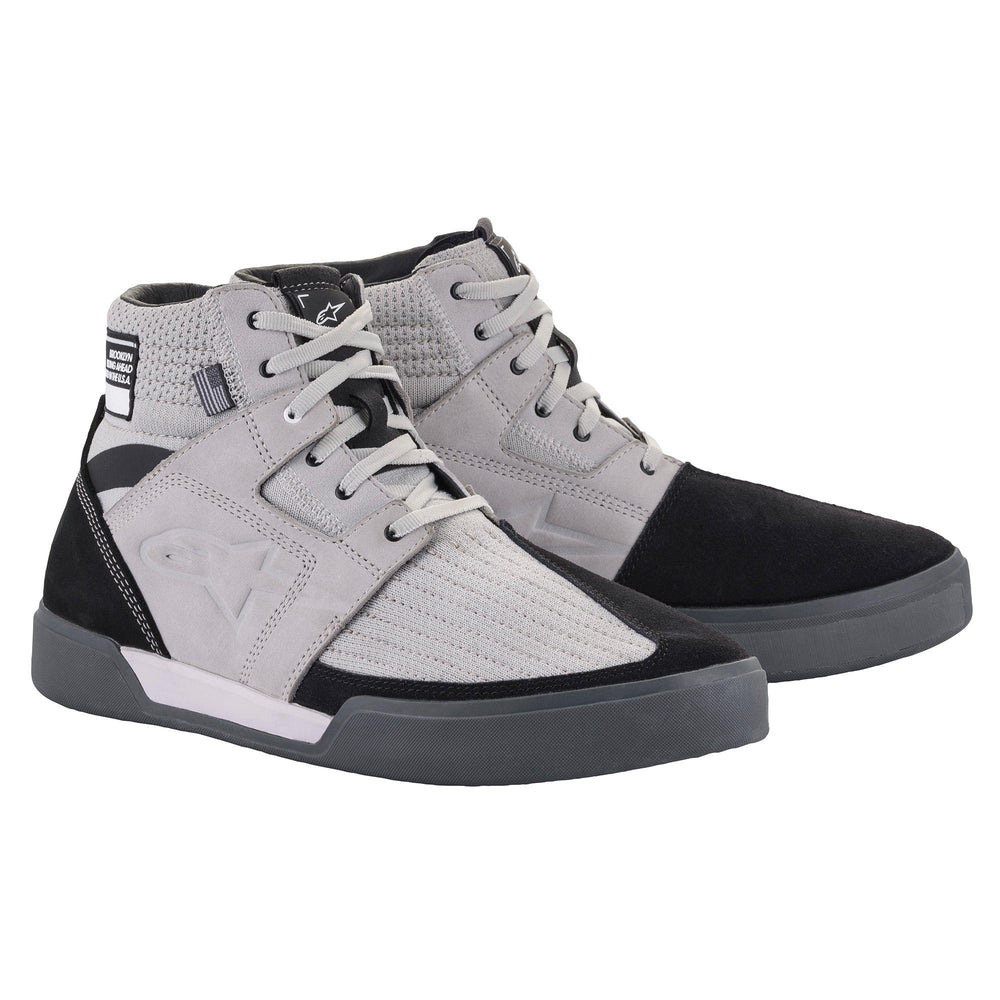 Primer Riding Shoes