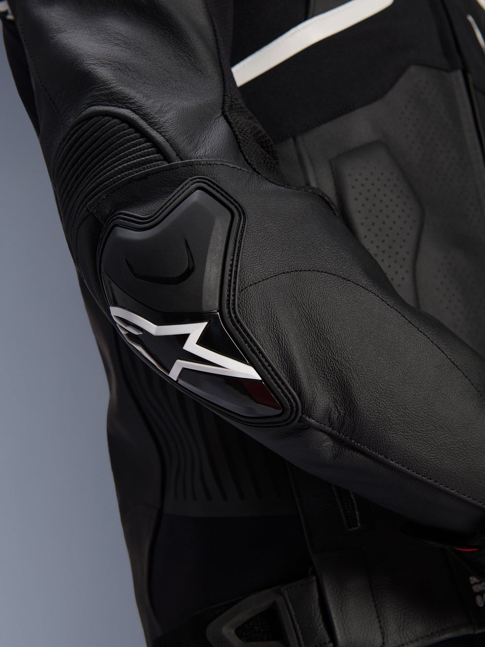 Atem V5 Leather Jacket