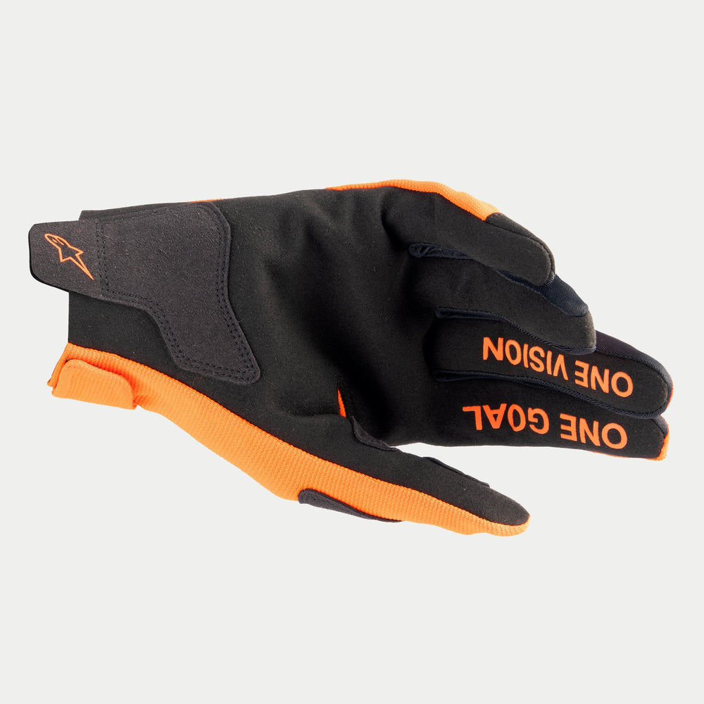 2024 Radar Gloves