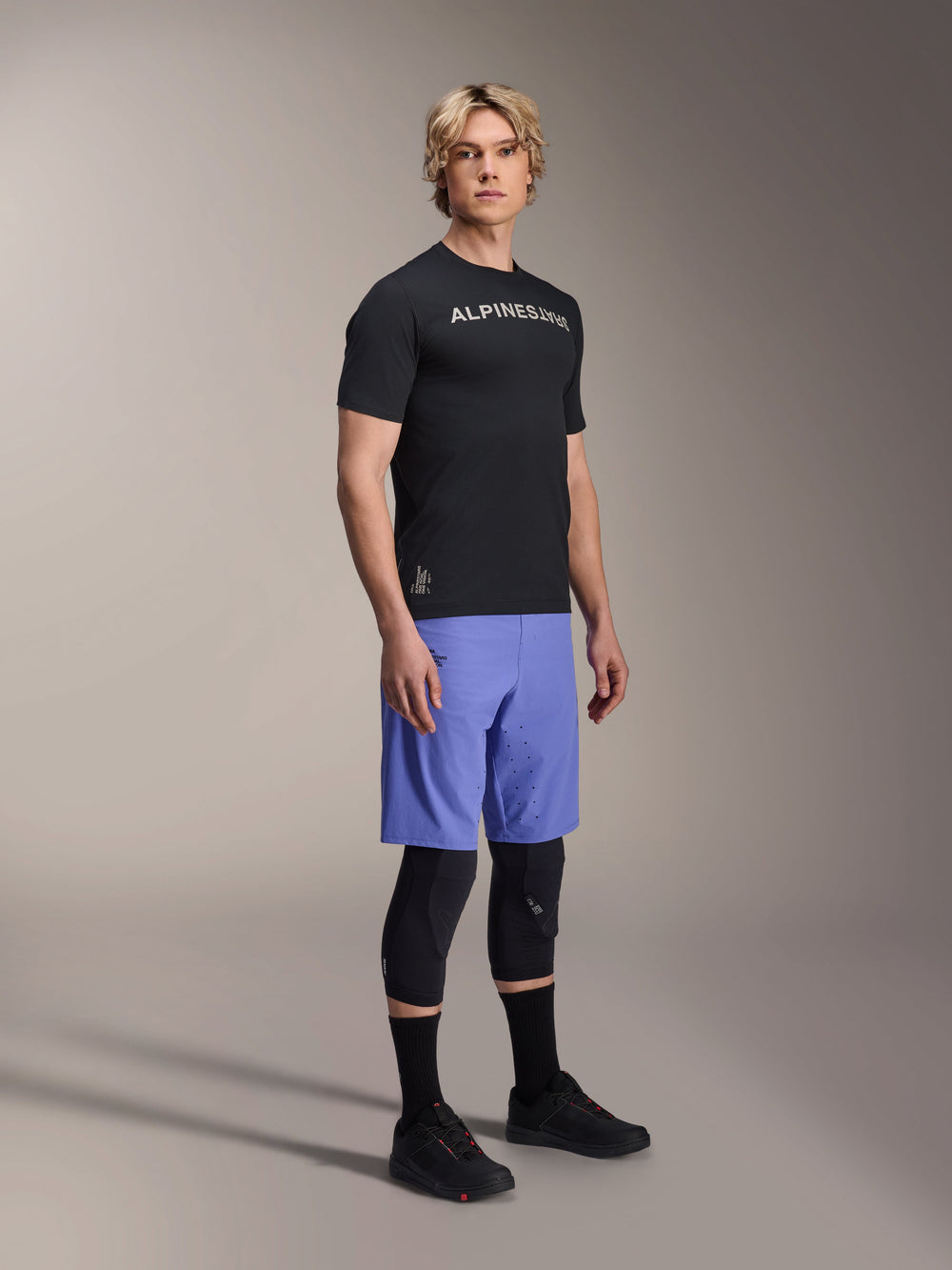 A-Aria Lite Short