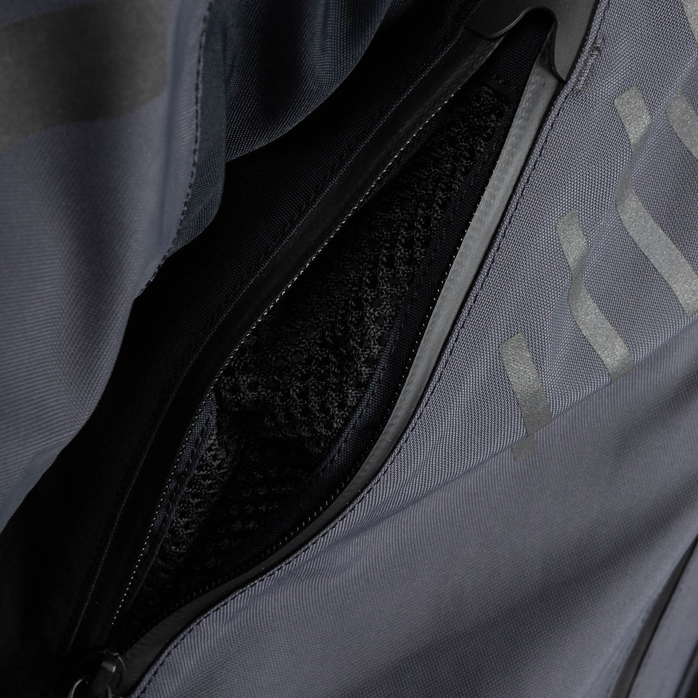 8d6316248429fd30047ee6f8789e740451fff4f6.jpg