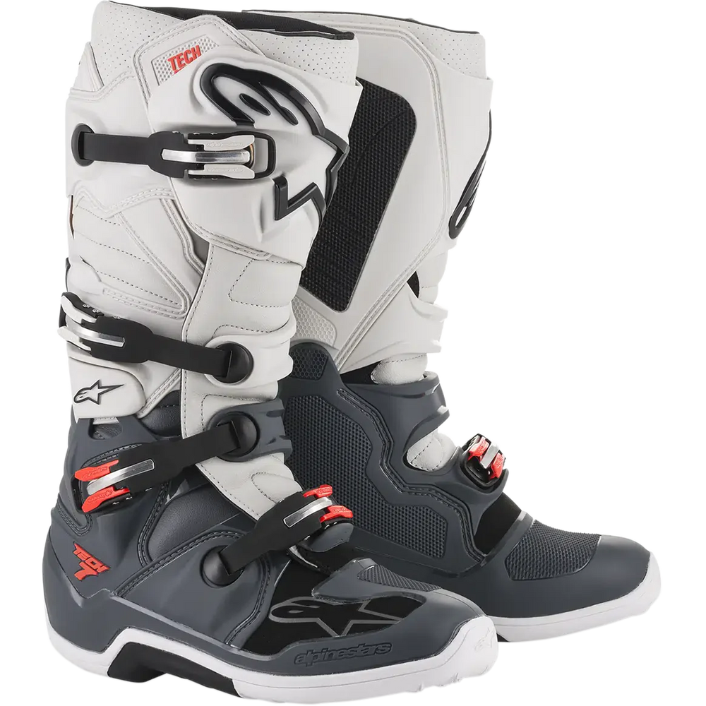 Tech 7 Boots
